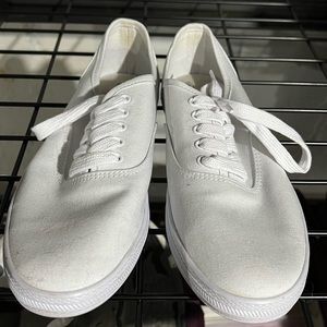 White Womens. Size 9. Only worn once.